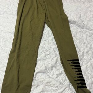 Savage X Fenty Green and Black Leggings with Graphic Design